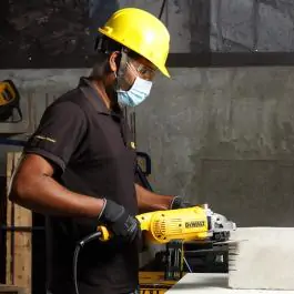 Ugaona brusilica 230 mm, 2200 W DWE492 Dewalt