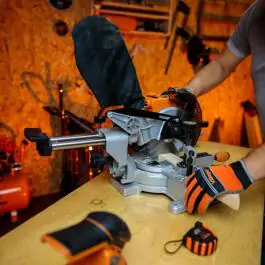 Akumulatorska potezna testera VMS 18520 FUSE Villager + baterija 2Ah