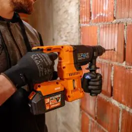 Akumulatorska brushless čekić bušilica VLP 0320 Fuse Villager