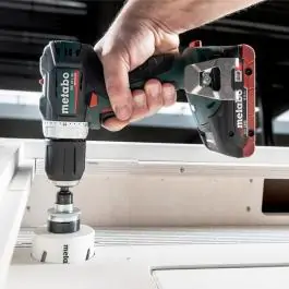 Akumulatorska vibraciona bušilica - odvrtač Metabo SB 18 L BL