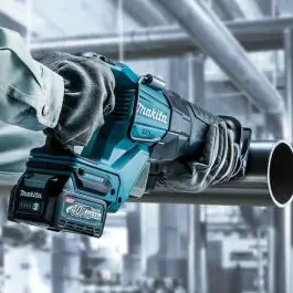 Makita akumulatorska testera JR001GZ