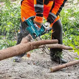 Akumulatorska lančana testera UC004GZ Makita