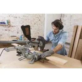 Black&Decker BES710 Stacionarna potezna kružna testera - ger, 254mm 2100W