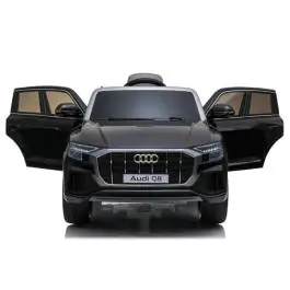 Dečiji auto na akumulator licencirani Audi Q8 Crni