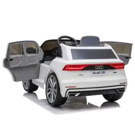Dečiji auto na akumulator licencirani Audi Q8 Beli