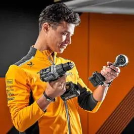 DeWALT DCK200MP2T McLaren set – udarna bušilica i odvijač 18V sa 2x5.0Ah baterije i punjačem