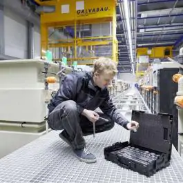 Wiha 44685 set gedora i bitova, 1/4" i 1/2", 60 delova, u L-Boxxu