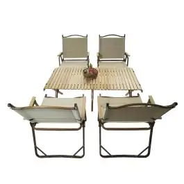 Baštenski sklopivi set sto + 4 stolice Jadever