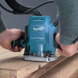 Makita M3601B Glodalica za drvo 900W