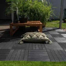 Deking pločica 30x30 cm COSMOPOLITAN (siva) – MULTY HOME