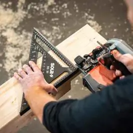 Uglomer krovni (za rogove) 18cm SOLA