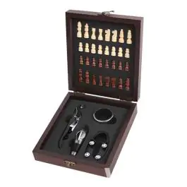 Vinski set sa šahom Winer Wood