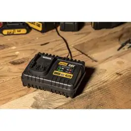 CAT DXC4 18V brzi punjač za Li-ion baterije