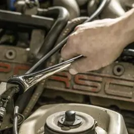 Polu-otvoreni ključ sa okastim mehanizmom 8 mm HT1R070 Hogert