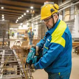 Makita TR001GZ akumulatorska mašina za vezivanje armature 40V XGT