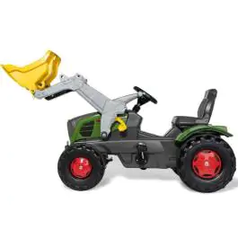 Traktor Fendt 211 Vario sa utovar.